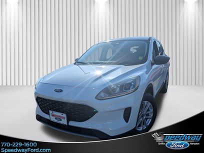 Certified 2022 Ford Escape SE w/ Cold Weather Package