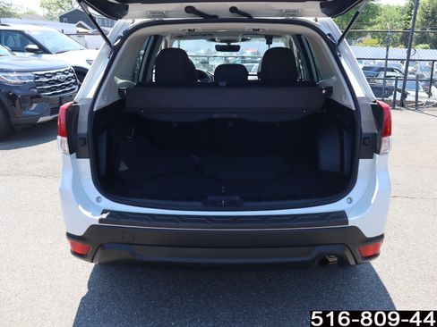 Used 2023 Subaru Forester Premium AWD/4WD image 30