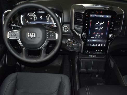 New 2026 RAM 1500 Big Horn AWD/4WD image 12