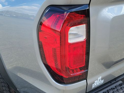 New 2026 GMC Canyon Elevation w/ Convenience Package AWD/4WD image 15