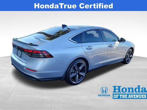 Used 2024 Honda Accord Sport image 5