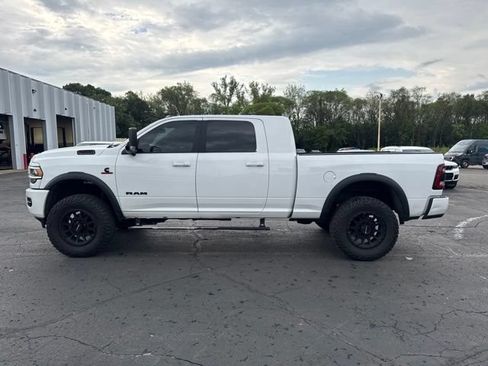 Used 2022 RAM 2500 Laramie AWD/4WD image 5