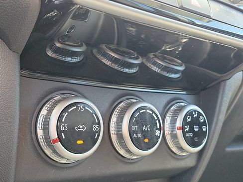 Used 2025 Mitsubishi Outlander Sport AWD image 16