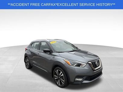 Used 2019 Nissan Kicks SR