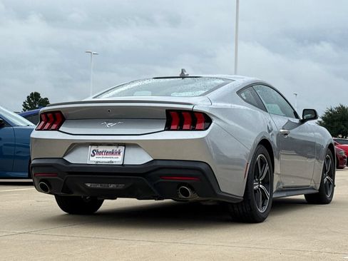 Used 2024 Ford Mustang Premium RWD image 8