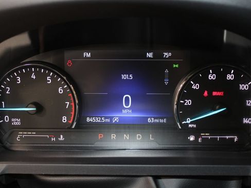Used 2021 Ford Explorer XLT RWD image 35