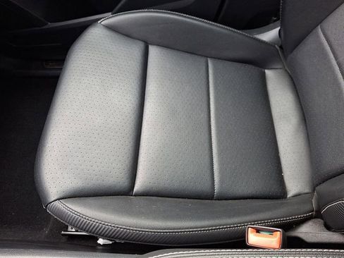 Certified 2022 Volkswagen Atlas Cross Sport SE image 26