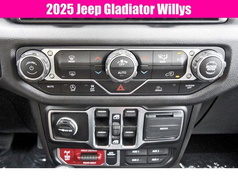 New 2025 Jeep Gladiator Willys image 15