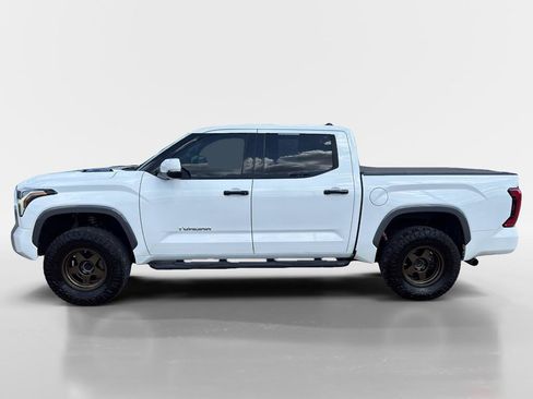 Used 2023 Toyota Tundra Limited RWD image 3