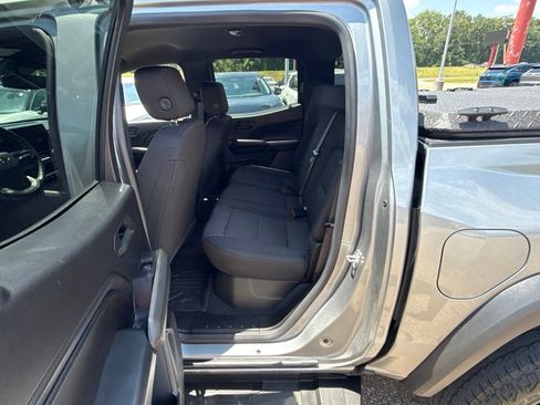 Used 2023 Chevrolet Colorado Trail Boss AWD/4WD image 11
