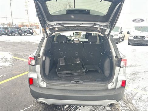 Used 2022 Ford Escape SE w/ Convenience Package image 19