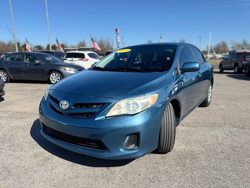 Used 2013 Toyota Corolla L image 7