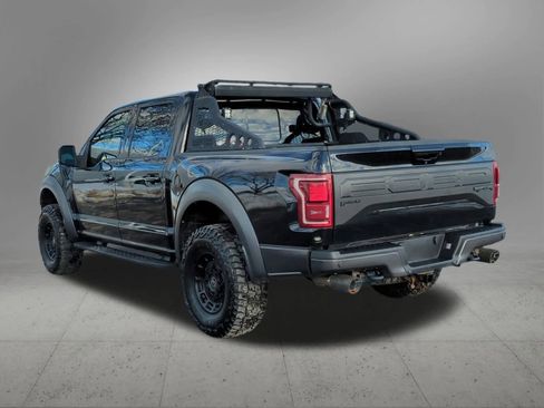 Used 2018 Ford F150 Raptor w/ Equipment Group 802A Luxury image 4