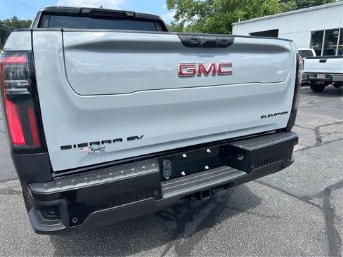 New 2026 GMC Sierra EV Elevation w/ LPO, Elevation Dark Package image 10