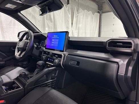 Used 2025 Toyota 4Runner TRD Sport Premium image 62