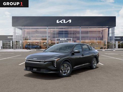 New 2026 Kia K4 FWD image 1