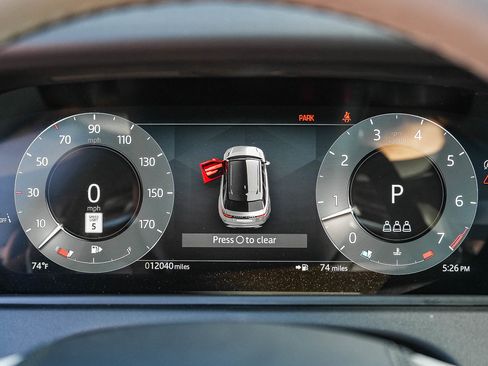 Certified 2026 Land Rover Range Rover Velar Dynamic SE AWD/4WD image 24