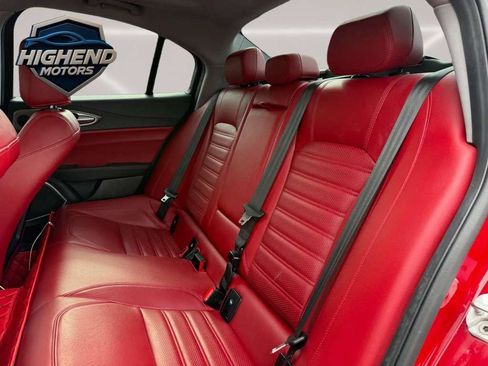 Used 2019 Alfa Romeo Giulia Ti Sport w/ Quick Order Package 22U Sport image 17