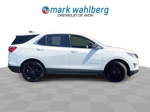 Used 2020 Chevrolet Equinox LT w/ Sport Edition FWD image 9