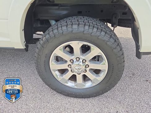 Used 2019 RAM 2500 Laramie AWD/4WD image 7