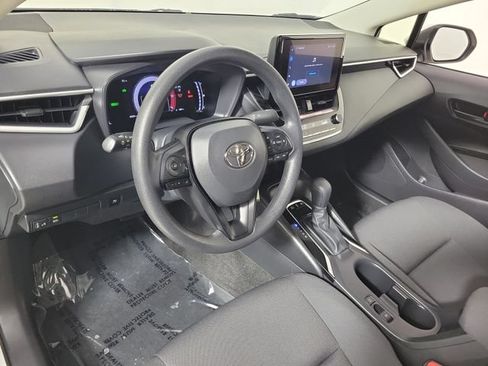 Used 2026 Toyota Corolla LE FWD image 18