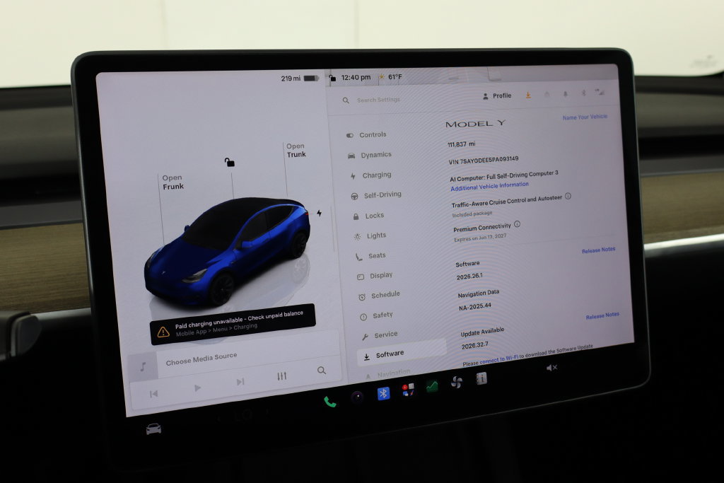 Used 2023 Tesla Model Y Long Range AWD/4WD image 38