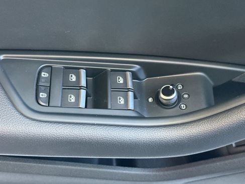 Used 2025 Audi A4 2.0T Premium w/ Convenience Package image 14