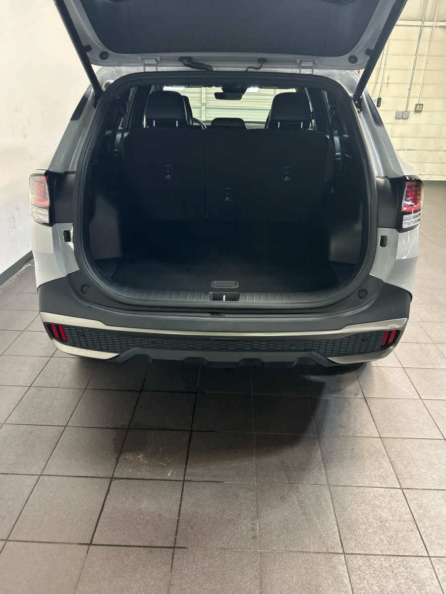 Used 2023 Kia Sportage X-Line w/ X-Line Premium Package AWD/4WD image 11