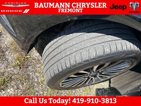 Used 2017 Ford Fusion SE w/ Equipment Group 202A AWD/4WD image 28
