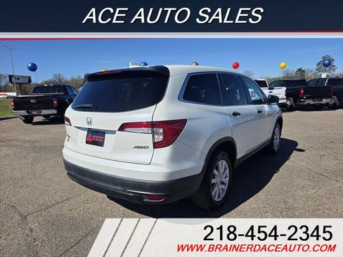 Used 2019 Honda Pilot LX image 4