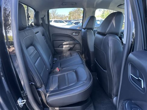 Used 2018 GMC Canyon Denali image 17