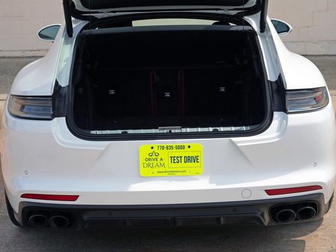 Used 2023 Porsche Panamera Platinum Edition RWD image 10
