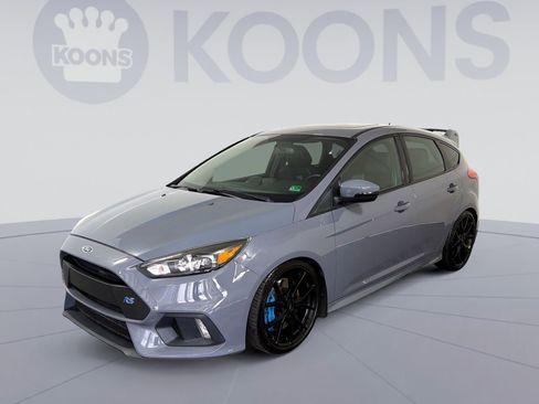 Used 2016 Ford Focus RS image 1