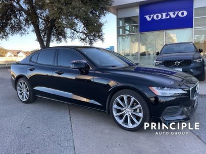Used 2020 Volvo S60 T5 Momentum