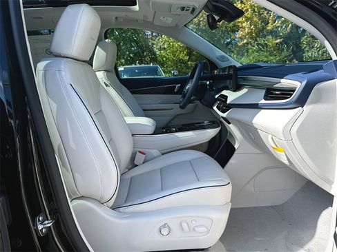 New 2026 Buick Enclave Avenir w/ Super Cruise Package image 28