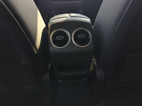 Certified 2025 Mercedes-Benz GLB 250 GLB 250 image 14