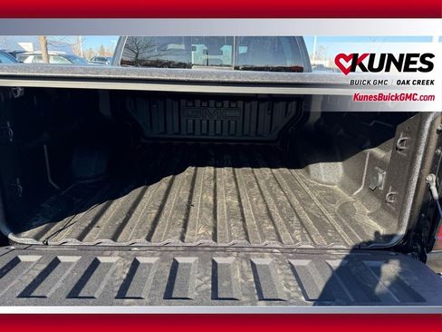 New 2026 GMC Canyon Elevation w/ Convenience Package image 8