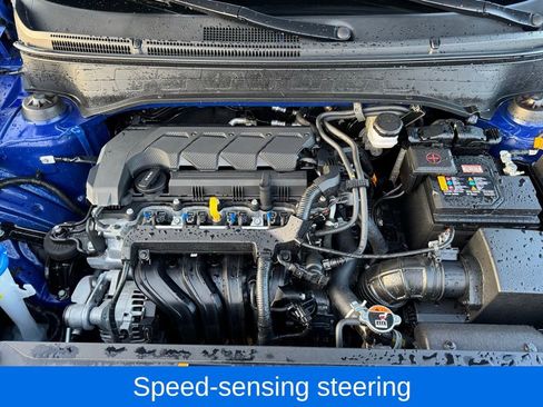 Used 2024 Hyundai Venue Limited image 11