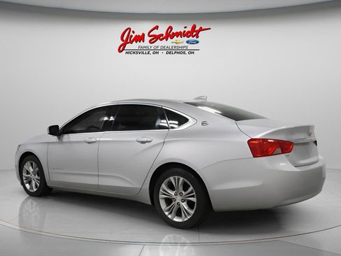 Used 2015 Chevrolet Impala LT FWD image 4
