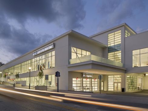 New 2025 BMW 330i xDrive Sedan w/ Premium Package image 6