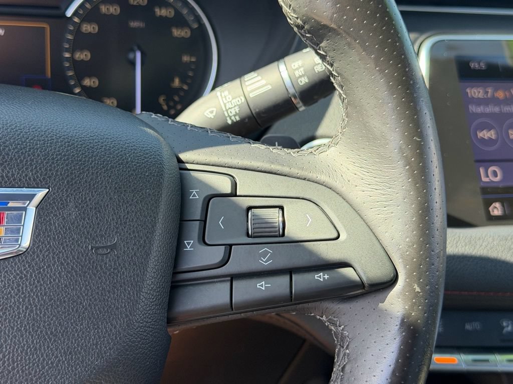 Used 2019 Cadillac XT4 Sport w/ Cold Weather Package FWD image 25