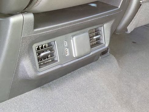 Used 2026 GMC Sierra 1500 SLT image 17