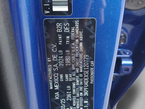 Certified 2025 Kia K4 EX FWD image 32