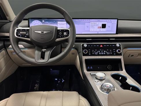 Used 2025 Genesis GV80 2.5T Advanced image 5