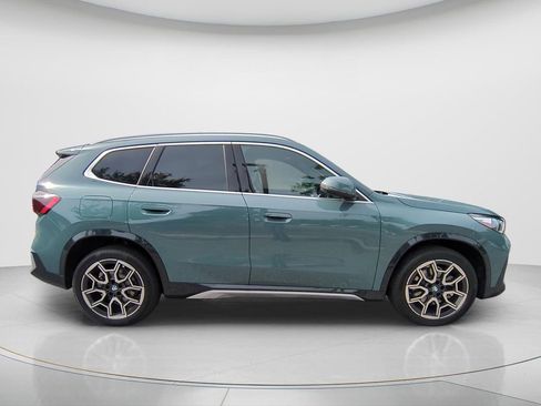 Used 2026 BMW X1 xDrive28i w/ Technology Package AWD/4WD image 4