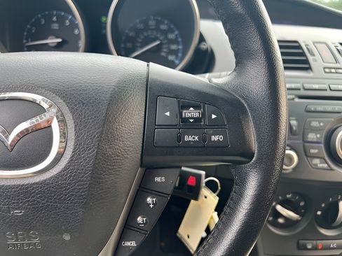 Used 2012 MAZDA MAZDA3 i Touring FWD image 23