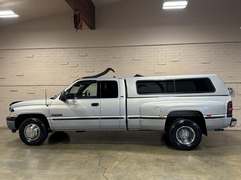 Used 1999 Dodge Ram 3500 Truck 2WD Quad Cab image 9