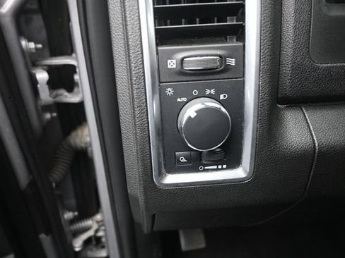 Used 2024 RAM 1500 Warlock AWD/4WD image 14