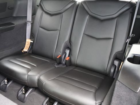 Certified 2024 Cadillac XT6 Luxury FWD image 26