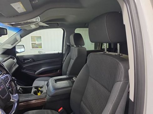 Used 2019 GMC Yukon SLE w/ Convenience Package AWD/4WD image 16